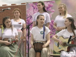 Сиреневые звоны в Чагринском. Пасхальный молодёжный фестиваль собрал творческую молодёжь со всей области