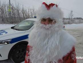 И документы проверили, и настроение подняли! Как сотрудники Ставропольской ГАИ превратились в Дедов Морозов