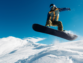 Объясняем.РФ: как бесплатно провезти в багаже лыжи или сноуборд?