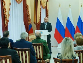 Вячеслав Федорищев вручил государственные награды жителям Самарской области, которые посвятили свою жизнь служению обществу и помощи людям