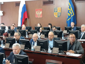 Депутаты городской думы Тольятти предложили сократить расходы на праздничные мероприятия