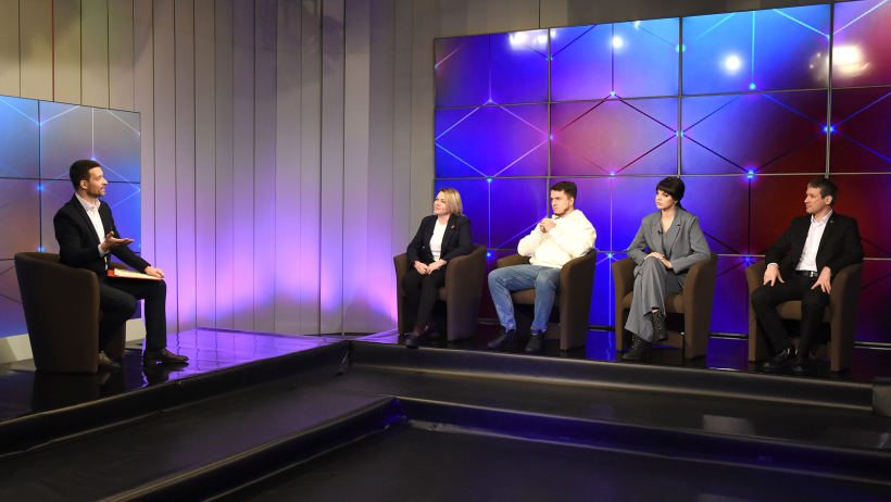 семья и школа в воспитании подрастающего поколения