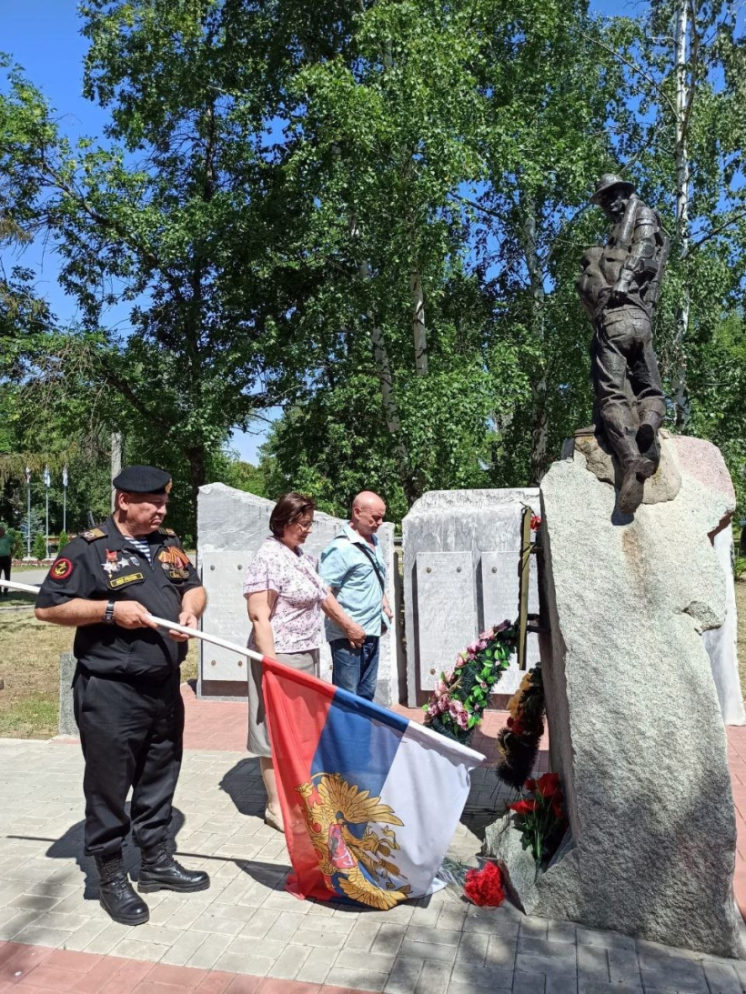 В Тольятти почтили память ветеранов боевых действий | 01.07.2024 | Тольятти  - БезФормата